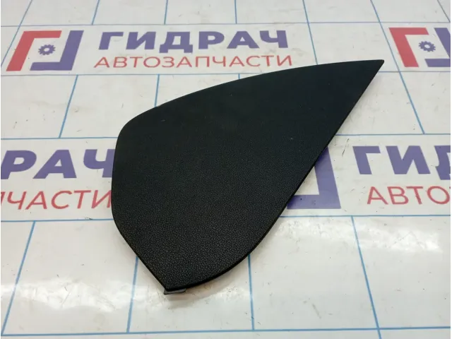 Накладка торпедо левая с торца Volkswagen Passat (B8) 3G0858247C82V