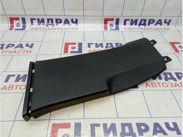 Обшивка стойки средней левая нижняя Volkswagen Passat (B8) 3G0867291B82V