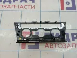 Накладка блока управления климатической установки Volkswagen Passat (B8) 3G1863042JP9