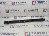 Кронштейн заднего бампера Volkswagen Passat (B8) 3G5807863