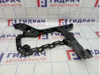 Кронштейн заднего бампера левый Volkswagen Passat (B8) 3G5807375