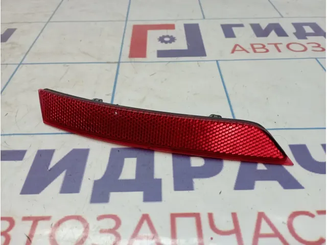 Отражатель в бампер задний правый Volkswagen Passat (B8) 3G0945104A