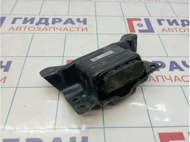Опора двигателя левая Volkswagen Passat (B8) 5Q0199555R