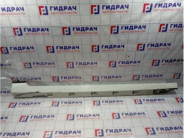 Накладка порога наружная правая Volkswagen Passat (B8) 3G0853858DGRU