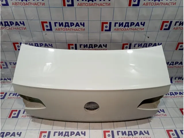 Крышка багажника Volkswagen Passat (B8)