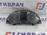Панель приборов Volkswagen Passat CC 3C8920870F