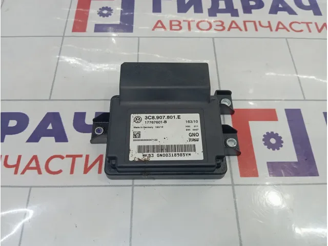 Блок управления парковочным тормозом Volkswagen Passat CC 3C8907801E