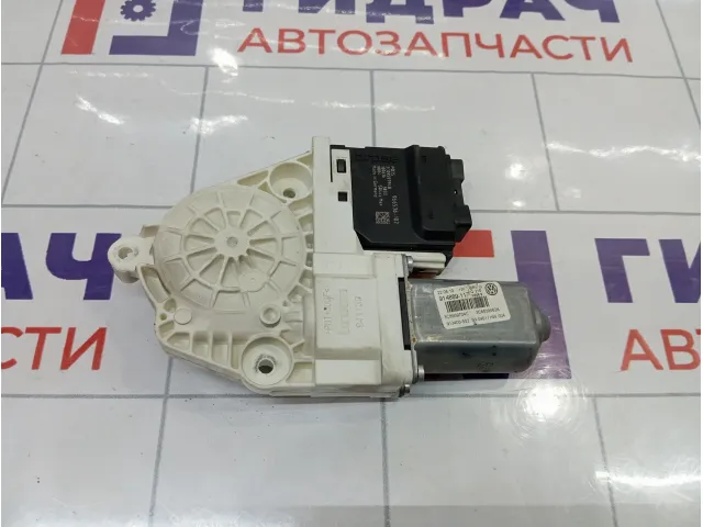 Моторчик стеклоподъемника задний правый Volkswagen Passat CC 3C8959704CVW1