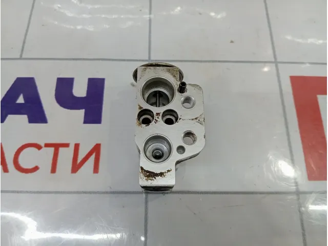 Клапан кондиционера Volkswagen Passat CC 1K0820679