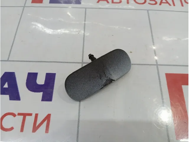 Форсунка омывателя лобового стекла правая Volkswagen Passat CC 4L0955988C