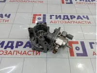 Насос (ТНВД) бензиновый Volkswagen Passat CC 06H127025N