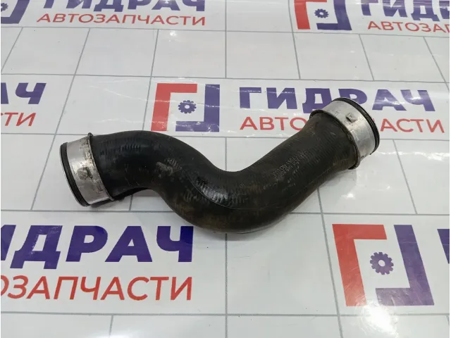 Патрубок интеркулера Volkswagen Passat CC 3C0145832Q
