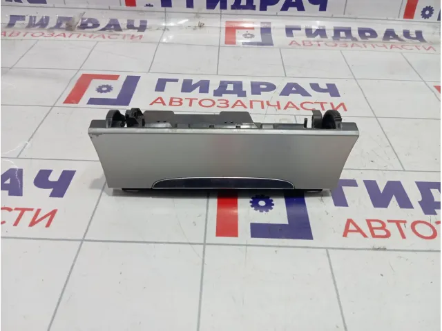 Пепельница передняя Volkswagen Passat CC 3C0857961H 9B9