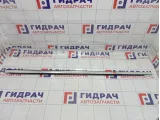 Накладка стекла переднего правого Volkswagen Passat CC 3C8837476F3Q7 