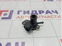 Тройник системы охлаждения Volkswagen Passat CC 06J121132G 