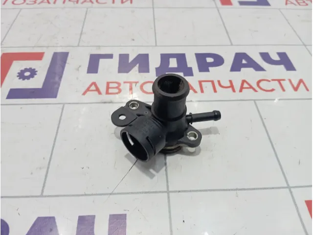 Тройник системы охлаждения Volkswagen Passat CC 06J121132G 