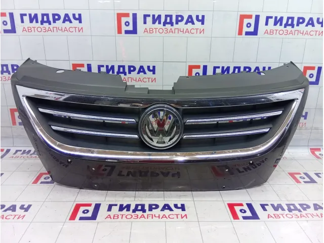 Решетка радиатора Volkswagen Passat CC 3C8853651