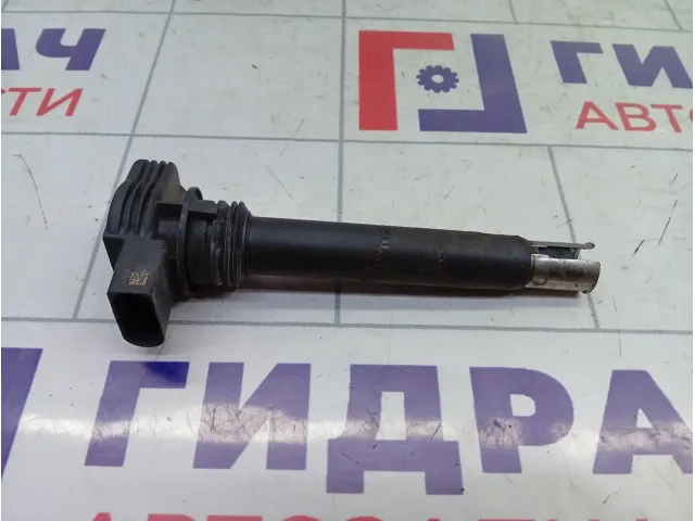 Катушка зажигания Volkswagen Passat CC 06H905115