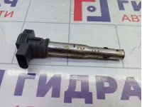 Катушка зажигания Volkswagen Passat CC 07K905715F