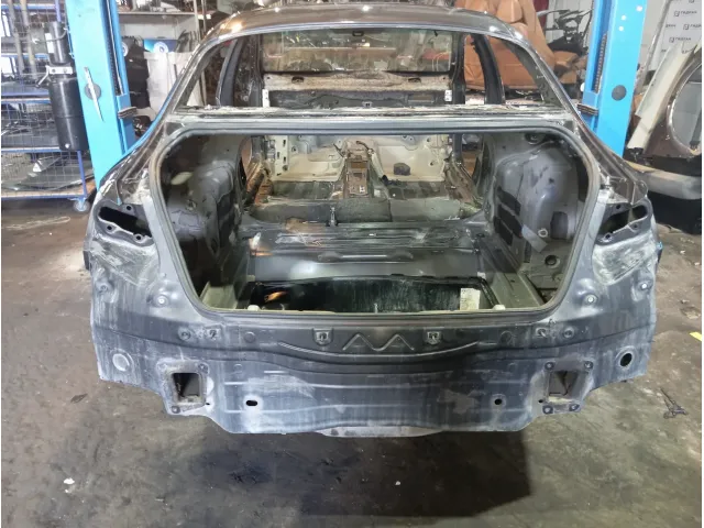 Панель задняя Volkswagen Passat CC 3C8813301