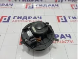 Моторчик отопителя (печки) Volkswagen Passat CC 3C1820015R