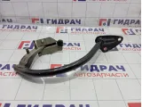 Петля багажника левая Volkswagen Passat CC 3C8827301A