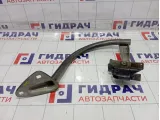 Петля багажника правая Volkswagen Passat CC 3C8827302A