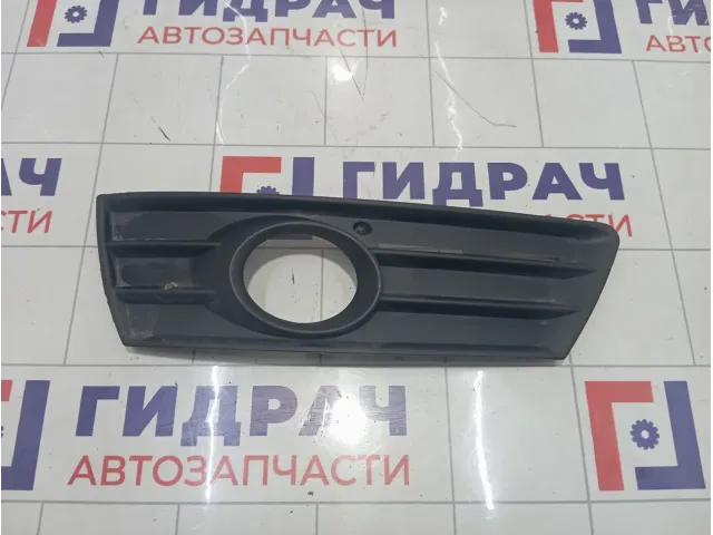 Решетка бампера левая Volkswagen Passat CC 3C8853665