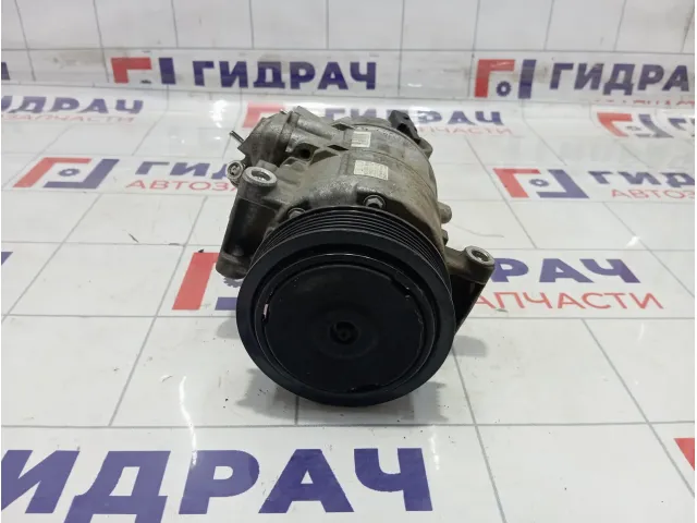 Компрессор системы кондиционирования Volkswagen Passat CC 1K0820808A