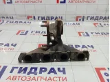 Коллектор выпускной Volkswagen Passat CC 06J145701R
