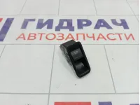 Кнопка открывания багажника Volkswagen Polo 1K0959831