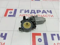Моторчик стеклоподъемника заднего левого Volkswagen Polo 1S0959811