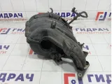 Коллектор впускной Volkswagen Polo 036129709KA