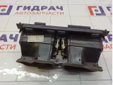 Дефлектор воздушный центральный Volkswagen Polo 6RF819728BWMV