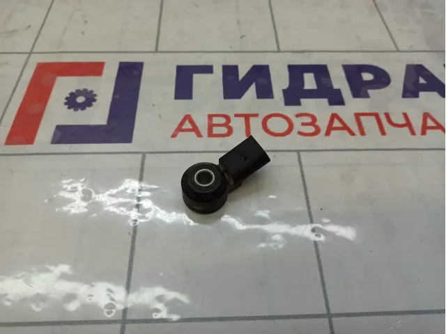 Датчик детонации Volkswagen Polo 030905377C
