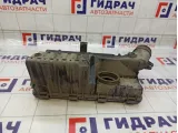 Корпус воздушного фильтра Volkswagen Polo 036129611CM