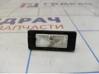 Фонарь подсветки номера Volkswagen Polo Sedan (Mk5) 5N0943021B.