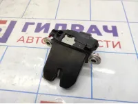 Замок багажника Volkswagen Polo Sedan (Mk5) 6RU827505C.