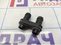Патрубок радиатора отопителя Volkswagen Polo Sedan (Mk5) 6Q0121065N.