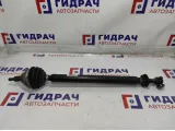Привод передний правый Volkswagen Polo Sedan (Mk5) 6R0407764F. Дефект.