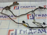 Проводка двери передней правой Volkswagen Polo Sedan (Mk5) 6RU971121B.
