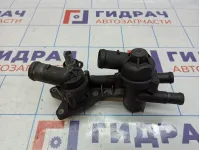 Корпус термостата Volkswagen Polo Sedan (Mk5) 03C121111AE.