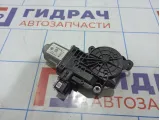 Моторчик стеклоподъемника заднего левого Volkswagen Polo Sedan (Mk5) 6R0959811SZ04