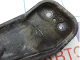 Кронштейн переднего рычага левый Volkswagen Polo Sedan (Mk5) 6R0199517