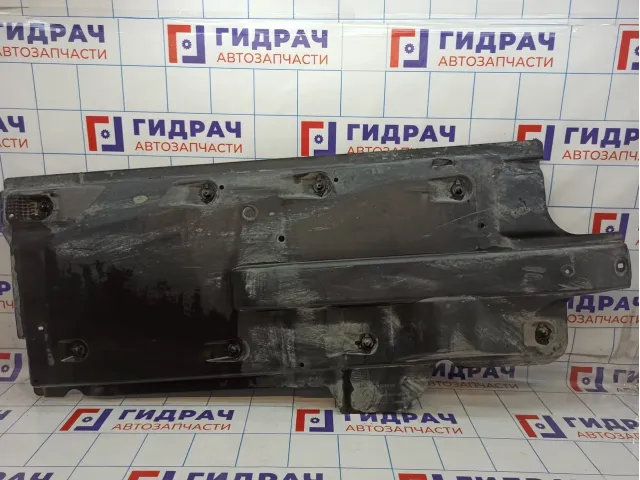 Защита антигравийная правая Volkswagen Polo Sedan (Mk5) 6RU825202A