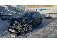 Volkswagen Polo Sedan (Mk5)