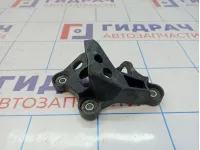 Кронштейн троса МКПП Volkswagen Polo Sedan (Mk5) 6Q0711789F.