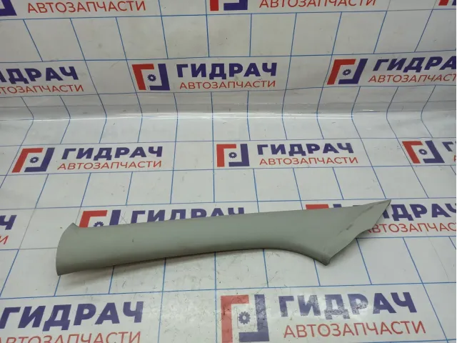 Обшивка стойки передней левой верхней Volkswagen Polo Sedan (Mk5) 6RU867233AY20. Потертости.