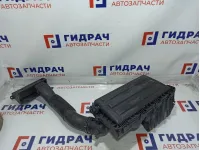 Корпус воздушного фильтра Volkswagen Polo Sedan (Mk5) 036129611CM.