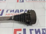 Привод левый Volkswagen Polo 6R0407761K